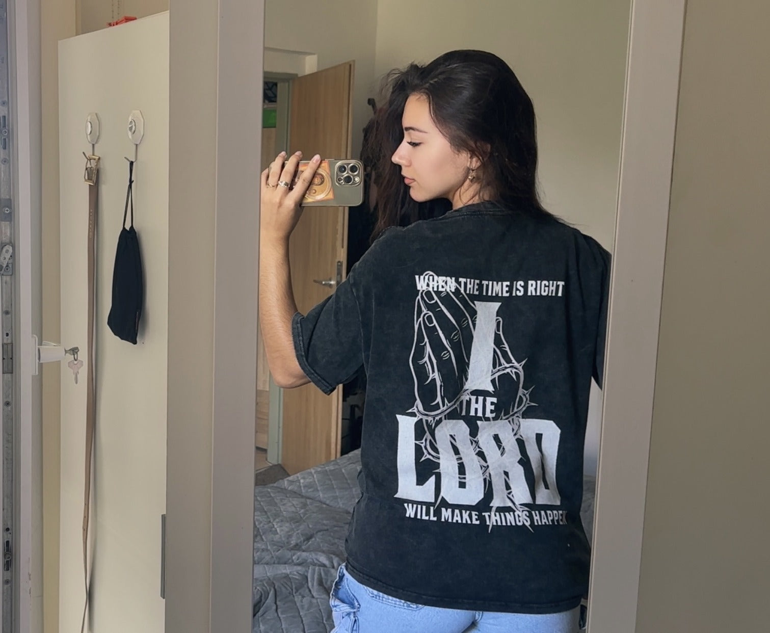 FatherGlorified His Timing tee back design